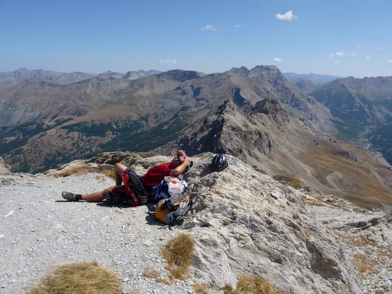 #2 Chapeau de Gendarme : Pierre en pleine activité Chapeau de Gendarme : Pierre en pleine activité