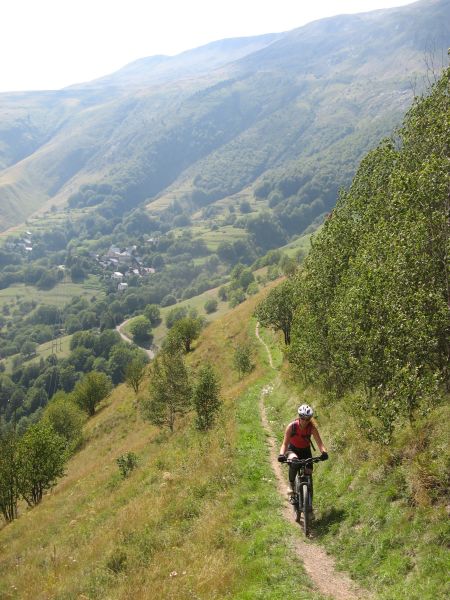 #7 Malaine : Derniers mètres de D+ avant la grande descente Malaine : Derniers mètres de D+ avant la grande descente