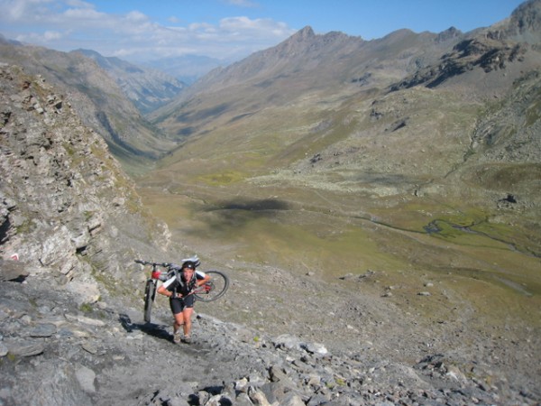 #2 Col Valante : Portage obligatoire sous le col Col Valante : Portage obligatoire sous le col