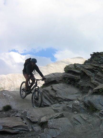 #20 Col Vieux : Les doigts dans le nez, la dalle pour TiB. Col Vieux : Les doigts dans le nez, la dalle pour TiB.