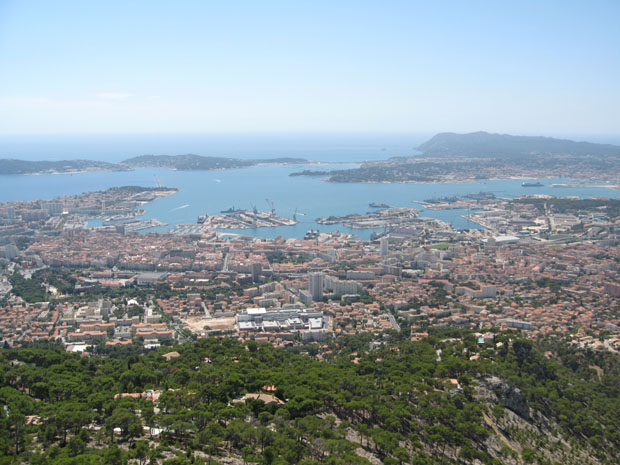 Panoramique : Panoramique sur une des plus belles rades d'Europe