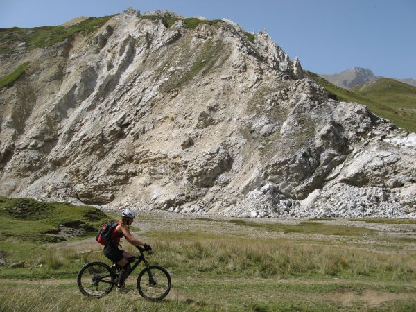 #3 Vers Mortavielle : Quelques passages de toute beauté dans ce vallon... Vers Mortavielle : Quelques passages de toute beauté dans ce vallon...