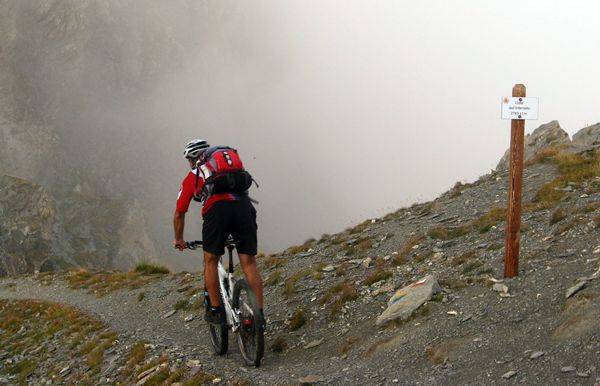 #14 infernetto : en route pour la superbe traversée vers le bivacco Barenghi infernetto : en route pour la superbe traversée vers le bivacco Barenghi