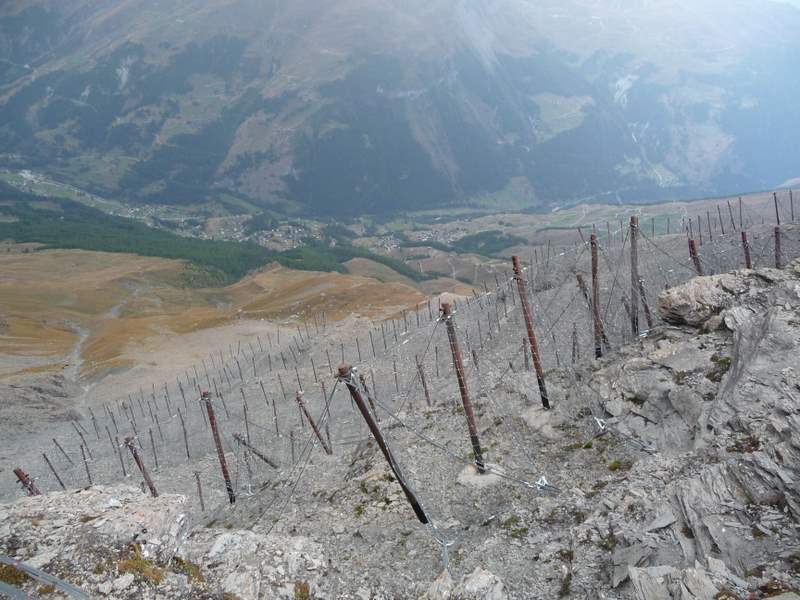 Pte du Tsaté : Peu esthétique mais protection après les avalanches meurtrières de 1999