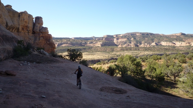Trip us : Single au fond d'un canyon.