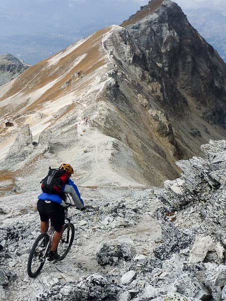 Bella Tola : Neyronito s'y jette