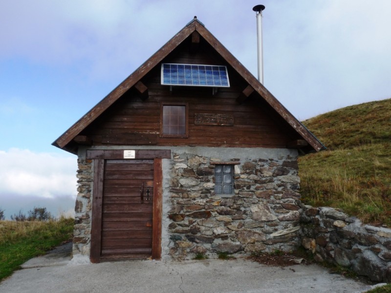 #4 Chalet : sous le sommet, il n Chalet : sous le sommet, il n'est pas indiqué sur les cartes IGN