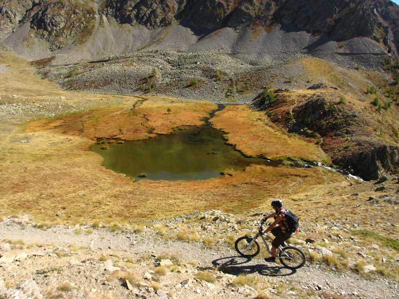 #7 chemin de l chemin de l'energie : lac du plan du tenibre