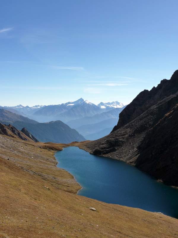 Lac de Liconi : Lac de Liconi et Grand Paradis au fond