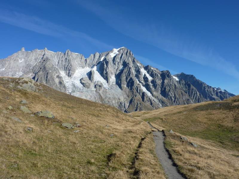 Grandes Jorasses : Montée vers la Tête de la Tronche