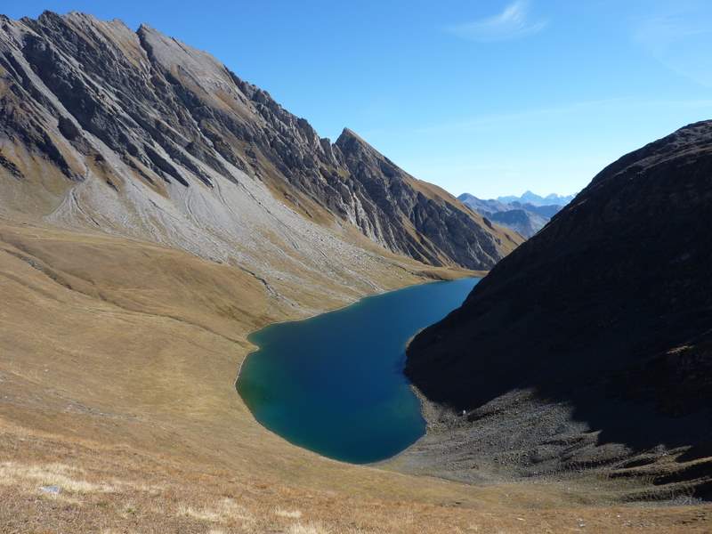 Lac de Liconi : Le lac de Liconi depuis le col