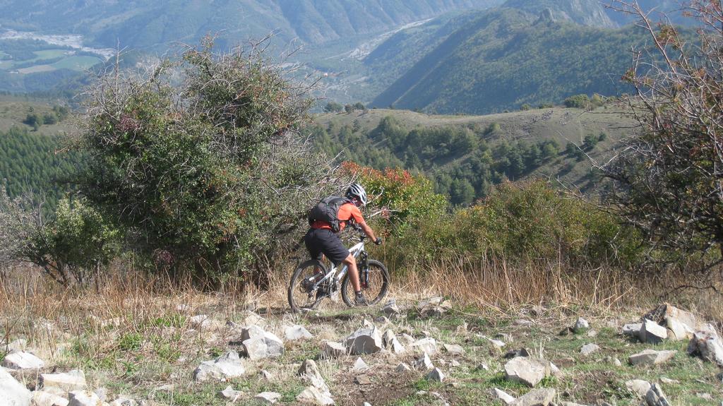 #18 Chapi : style tres perso de Sanfroic dans la descente de la Bigue Chapi : style tres perso de Sanfroic dans la descente de la Bigue