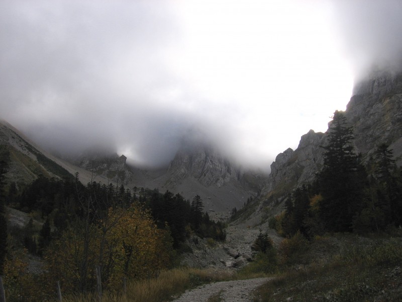 col des Aiguilles : brumes passagères persistantes!