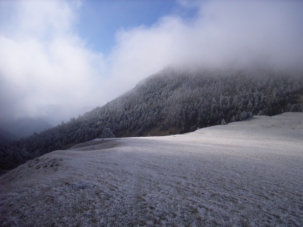 #2 Col de Jiboui : après la traversée polaire de la crête homonyme. Col de Jiboui : après la traversée polaire de la crête homonyme.
