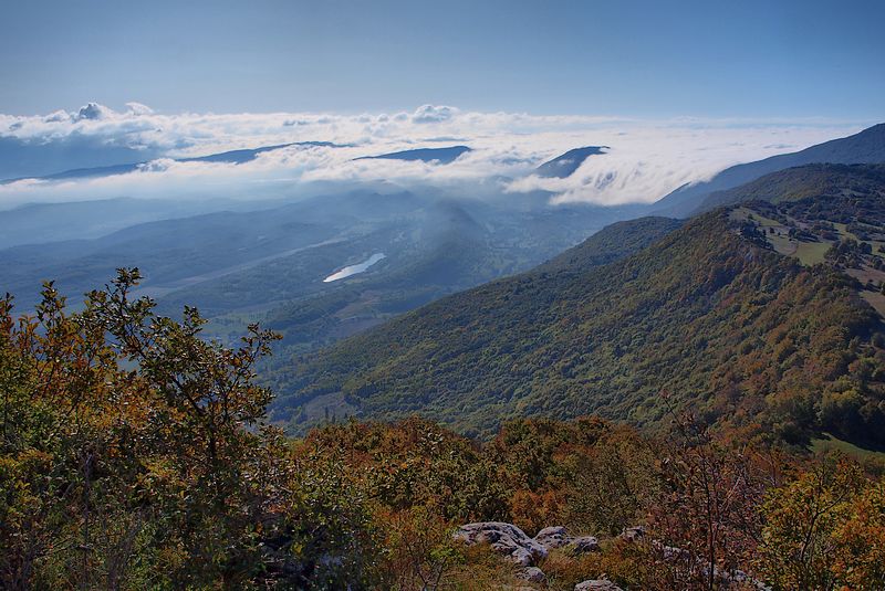 ça dégueule ! : la montagne recrache le surplus de nuages