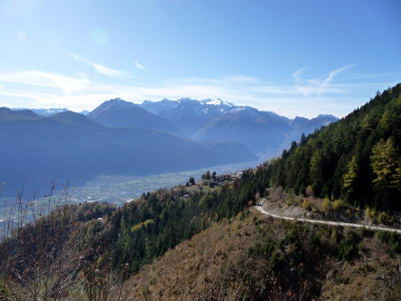 #1 Chiboz : Vue sur Chiboz et le massif du Mt Blanc Chiboz : Vue sur Chiboz et le massif du Mt Blanc