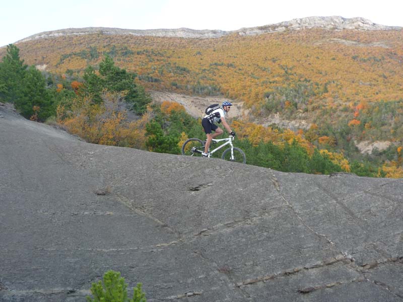 #6 Descente sur arête Descente sur arête