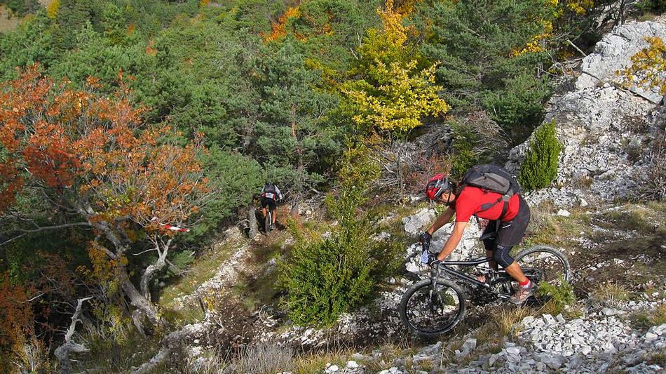 Superbe passage : entre Agnielles et St-Julien