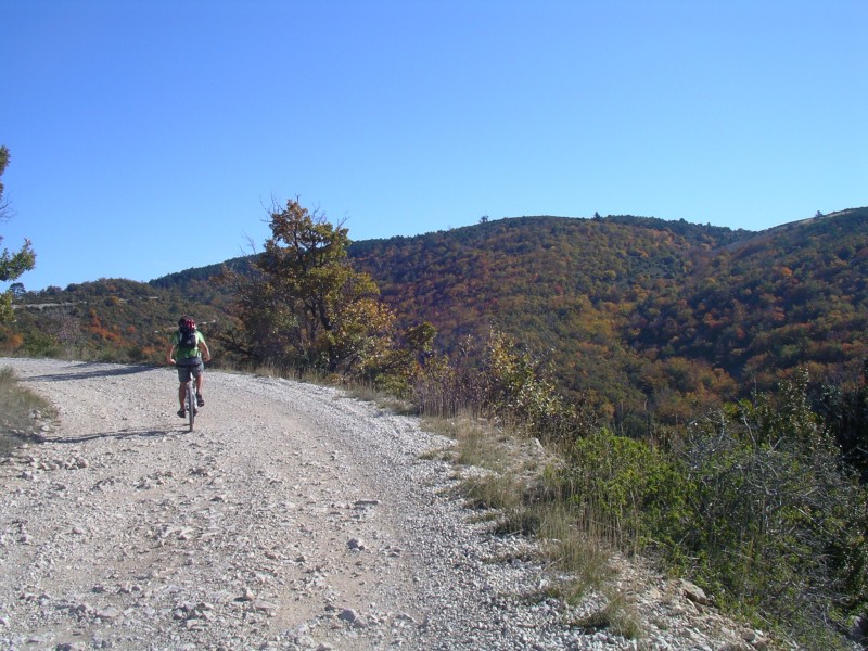 #6 piste des crêtes : le sommet se rapproche piste des crêtes : le sommet se rapproche