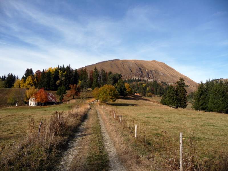 #7 Sulens : Sulens depuis le col de la Botte Sulens : Sulens depuis le col de la Botte