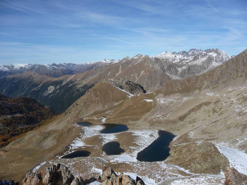 #4 Collet de Paranova : Trouée sur les Lacs de Prals. Collet de Paranova : Trouée sur les Lacs de Prals.