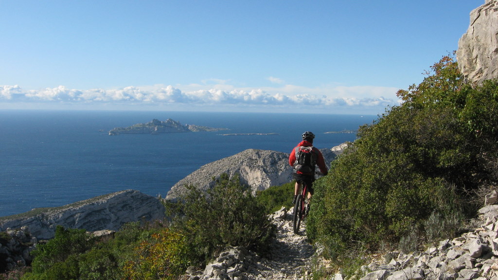 Cap Gros : Avant de rejoindre le fameux sentier en balcon qui est en banière du site