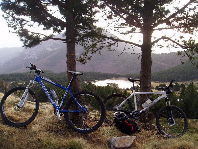 #5 nos 2 bikes : un rockhopper spé et un pro race lapierre nos 2 bikes : un rockhopper spé et un pro race lapierre