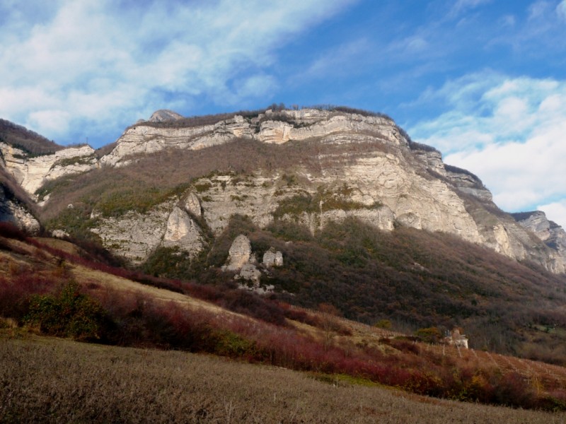 #5 Descente : vu dans bas, mais où est le chemin? Descente : vu dans bas, mais où est le chemin?