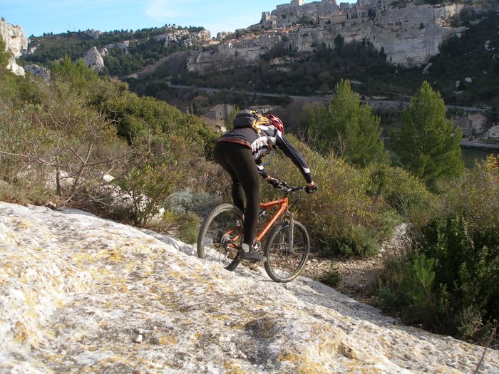 Sortie de la première dalle : face aux Baux de Provence