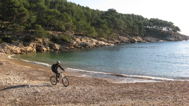 #4 Port D Port D'Alon : Sur la plage