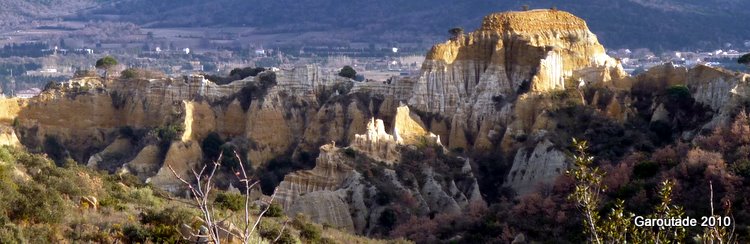 Orgues : Les fameuses Orgues d'Ille sur Têt