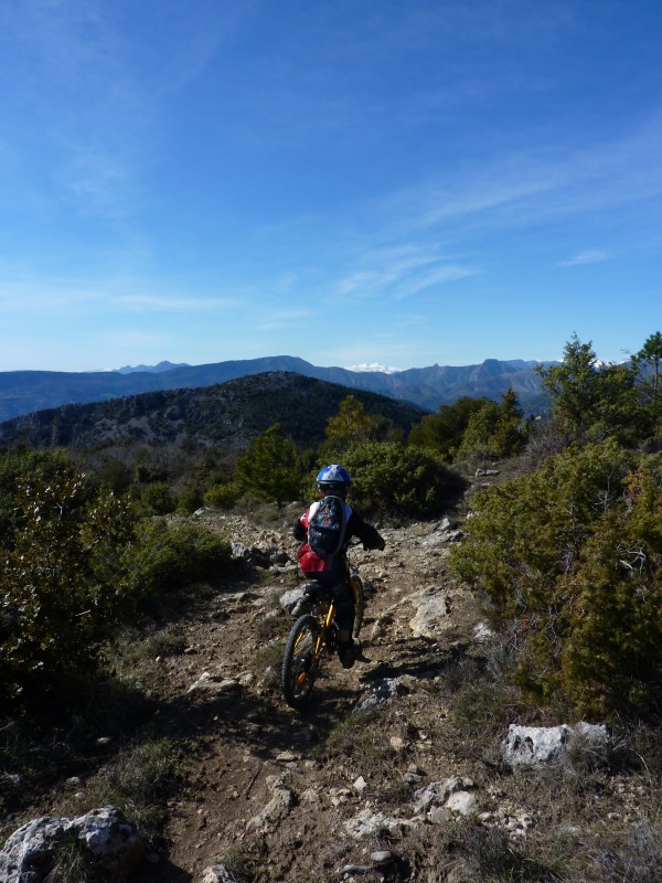 Fin de la descente : La fin redevient cassante...