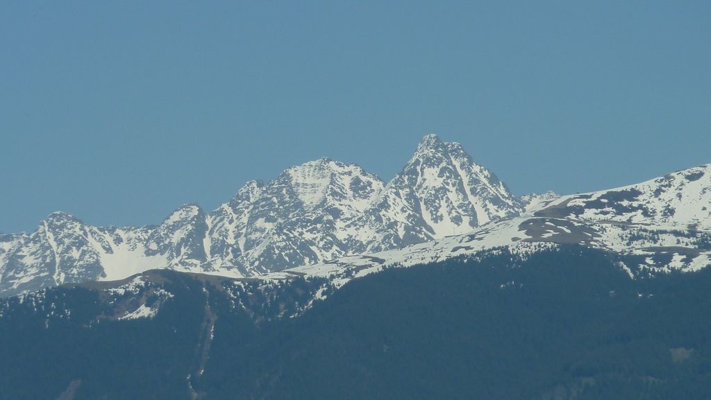 #4 Rocher d Rocher d'Arguille : couloir SW du Rocher d'Arguille, je garde quand meme toujours un oeil sur le ski !!