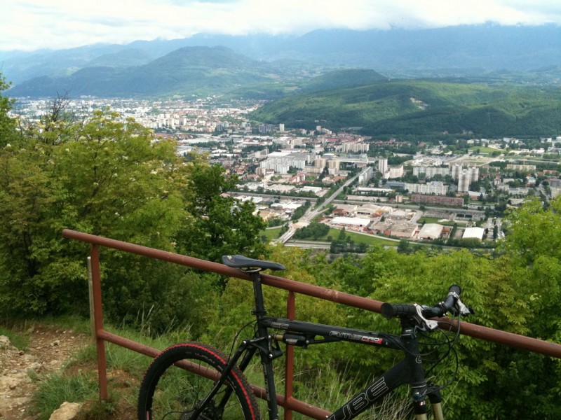 #1 Les usines : magnifique vue "industrielle" depuis le Belvédère. Les usines : magnifique vue "industrielle" depuis le Belvédère.