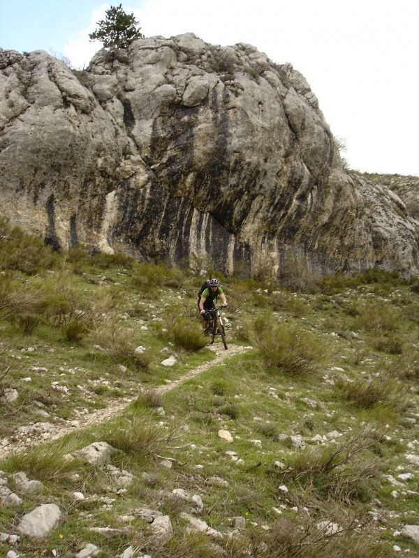 Jour 1: Virage : Niak sous le col de la Baume