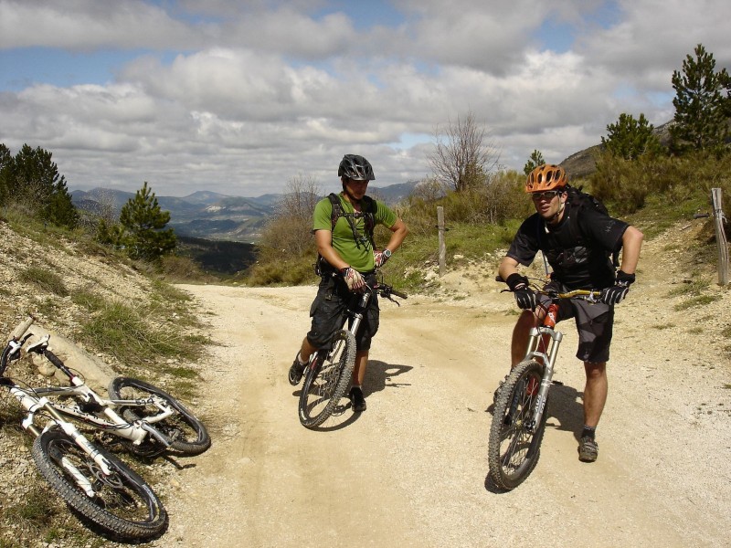 Jour 3: Col Saint-Pierre : Niak et Fox sur son nouveau vélo