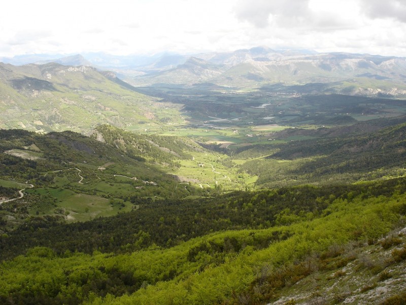 Jour 2: Chevalet : La piste que nous venons de suivre et la vue vers le Nord-Est