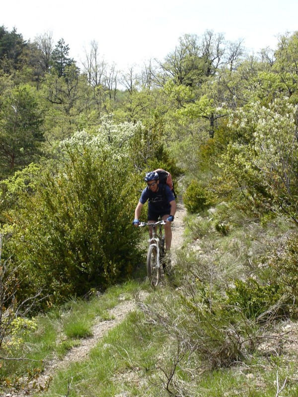 #54 Jour 3: Bonne descente : avant la traversée de la "bétonnière" de Lure! Jour 3: Bonne descente : avant la traversée de la "bétonnière" de Lure!