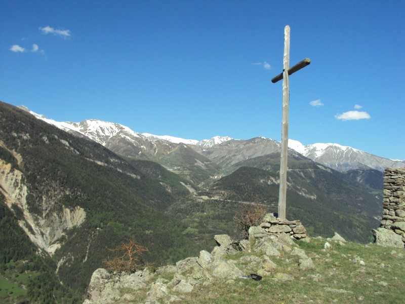 #6 croix : auron au fond croix : auron au fond
