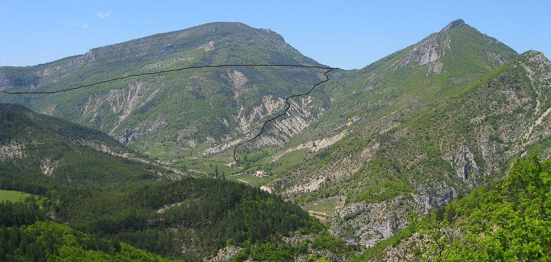 Vue sur la descente : La traversée et la descente sur les Gleizolles