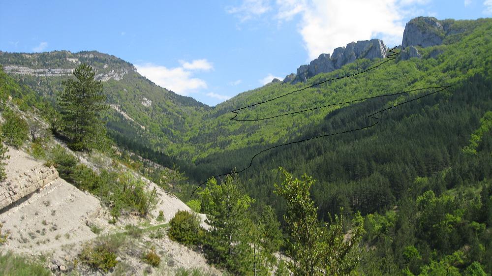 La descente sur Savel : Tout en traversées agrémentées de quelques virolos