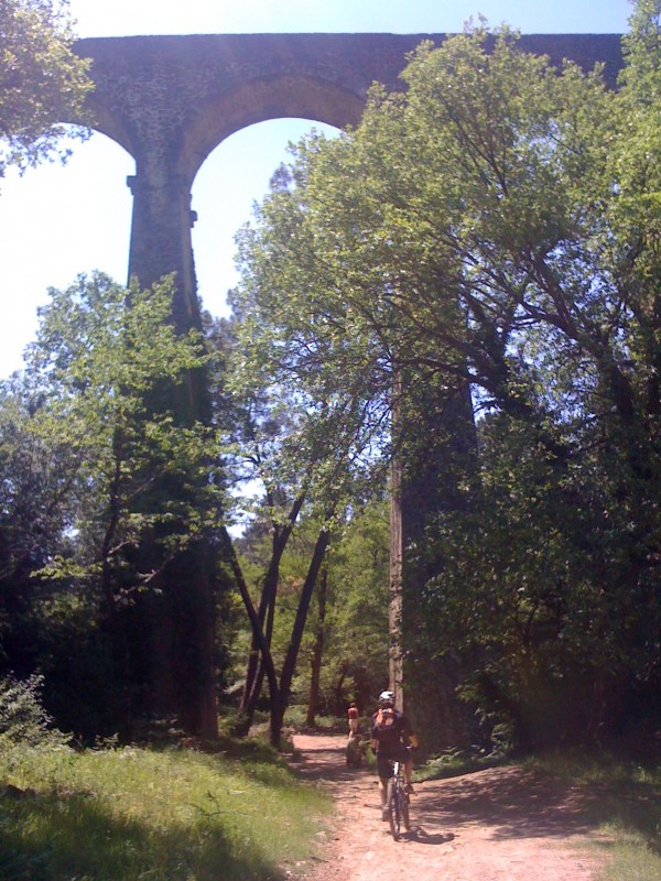 #1 Banne : Viaduc de Doulovy Banne : Viaduc de Doulovy