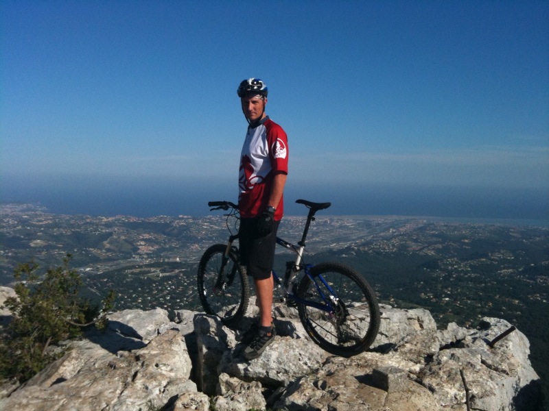#1 Oh le beau maillot : Merci au randonneur varois sympa pour la photo. Oh le beau maillot : Merci au randonneur varois sympa pour la photo.