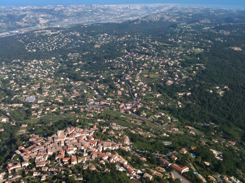 #2 Saint Jeannet : Vue sur le village Saint Jeannet : Vue sur le village