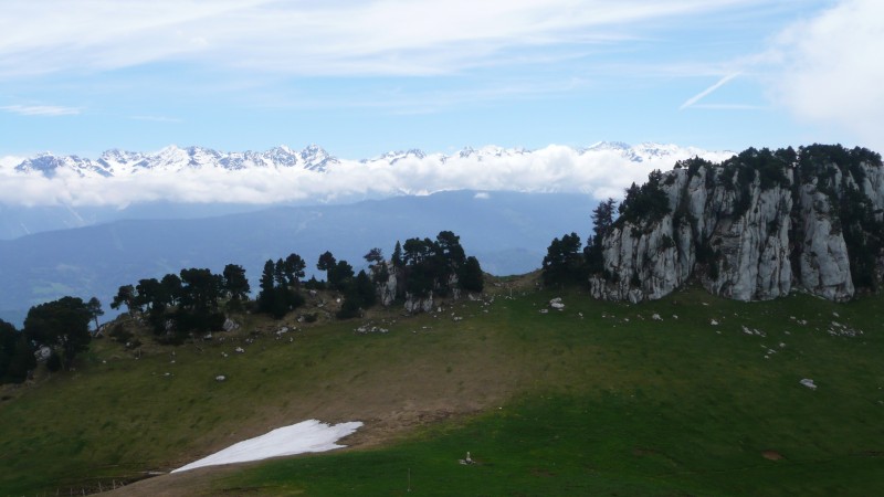 sommet : vue sur Belledonne