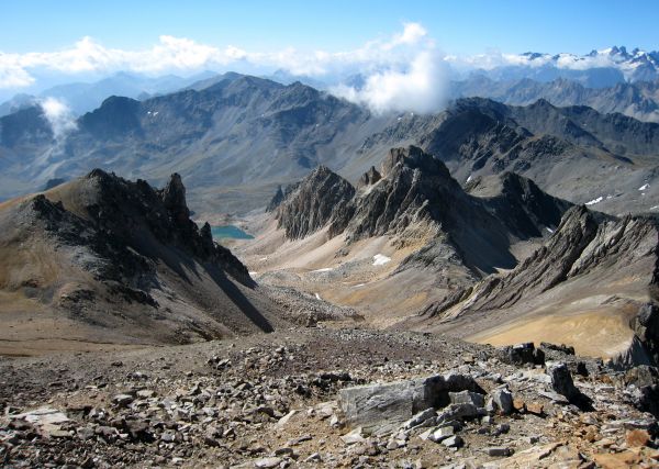 Montagne ! : Voilà la récompense de ce topo... Un paysage dingue !