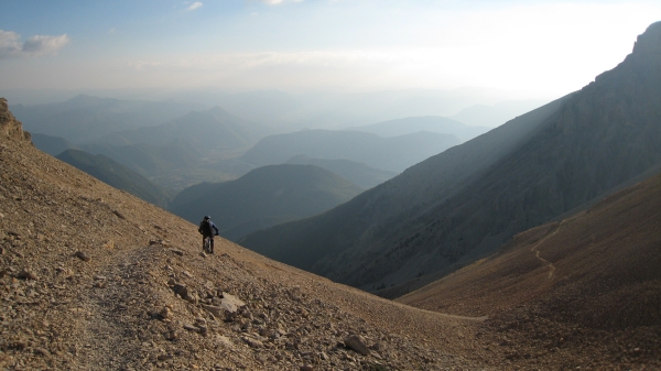 Combe d'Aurouze : Belles couleurs dans ces pierriers