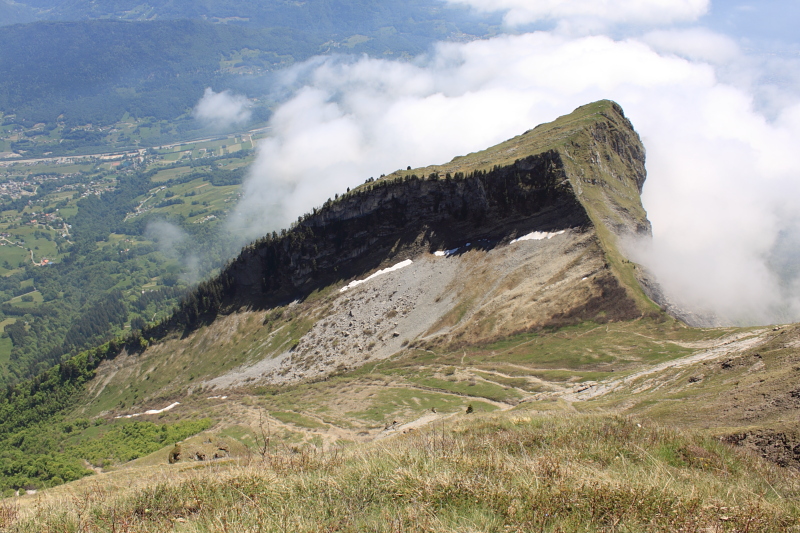 Creux du Cayon : vue du sommet