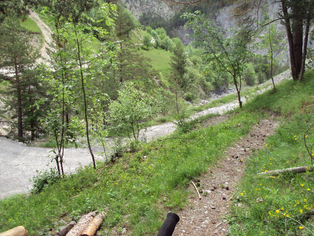 #15 descente : et l arrivee sur la piste descente : et l arrivee sur la piste