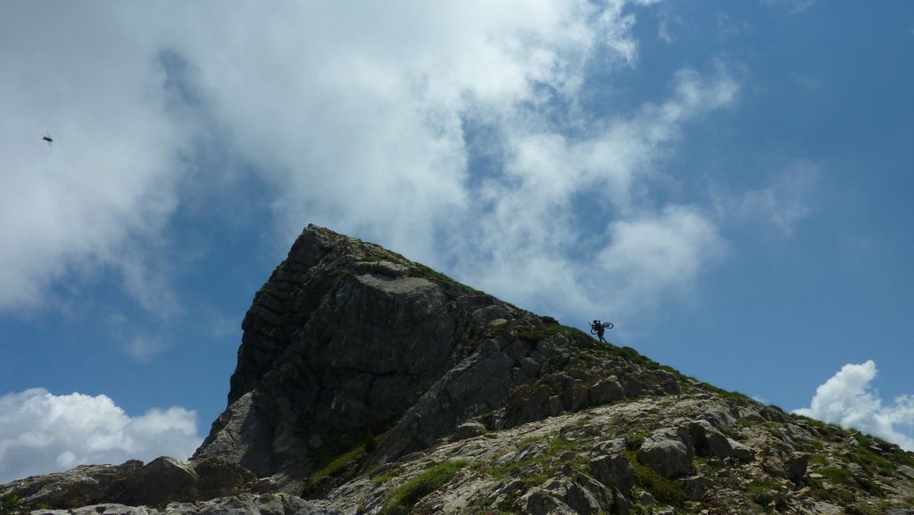 Portage : le sommet du Gargas est proche pour Al